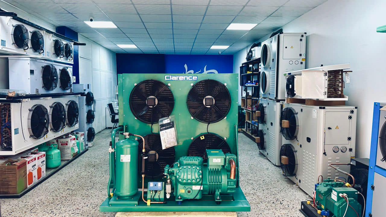 عن شركة المتوسط